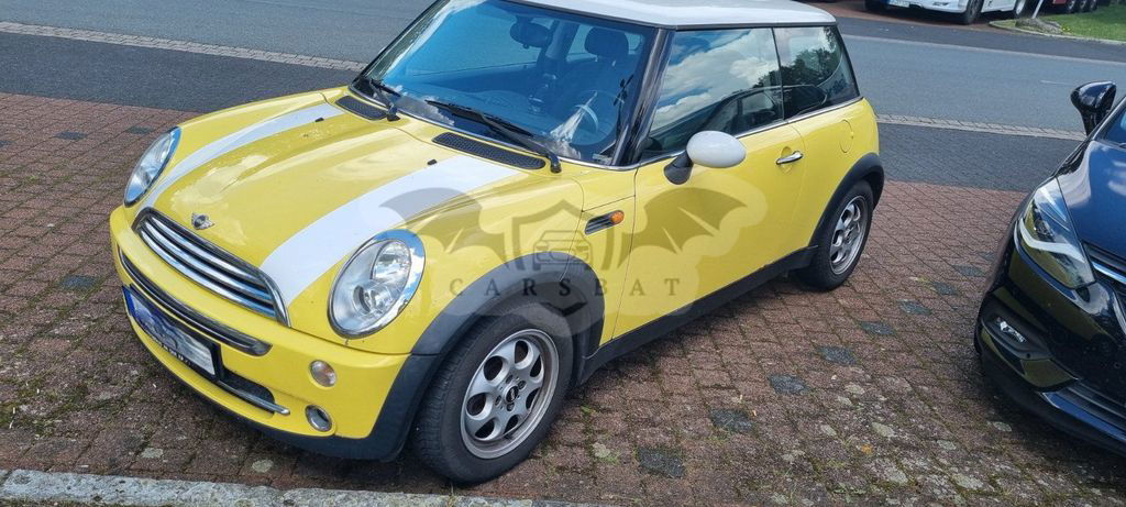 Mini One 2004