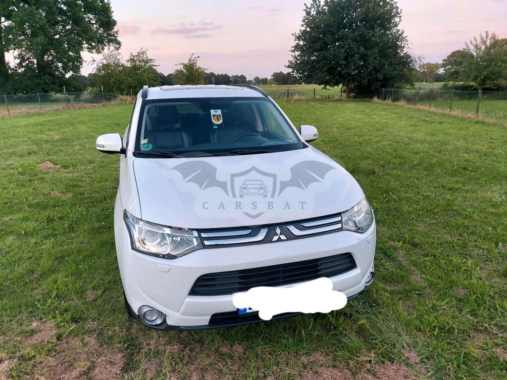 Mitsubishi Outlander 2012