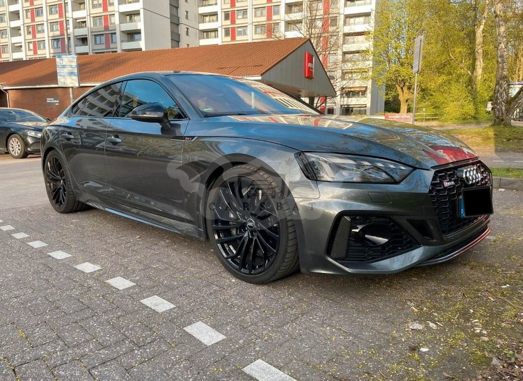 Audi RS5 2021
