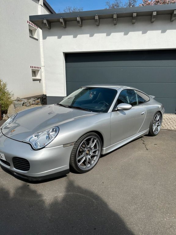 Porsche 996 2001