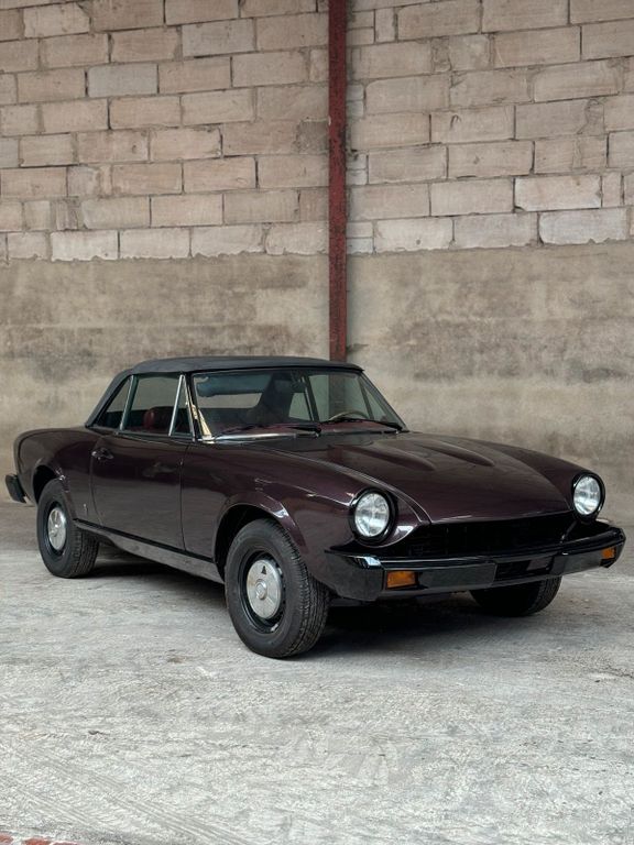 Fiat 124 1977
