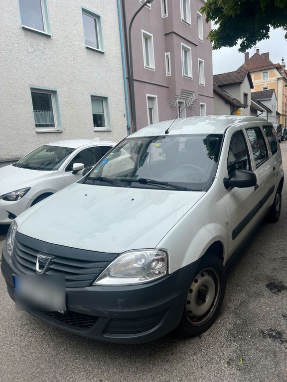 Dacia Logan 2012