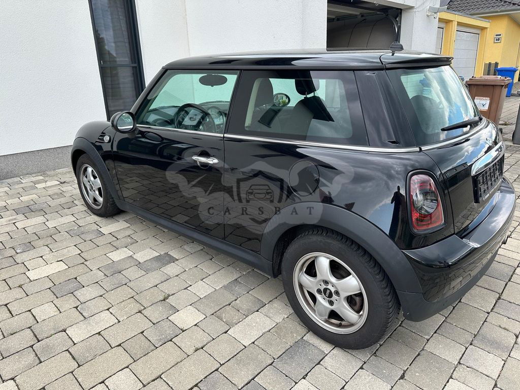 Mini One 2010