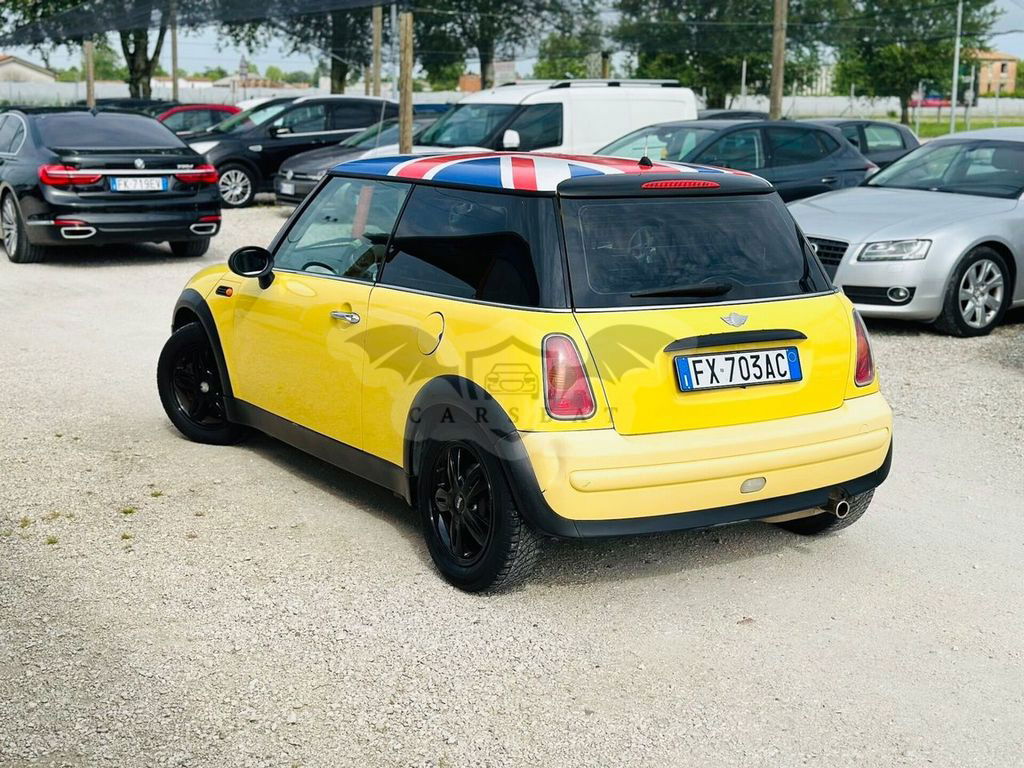 Mini One 2002