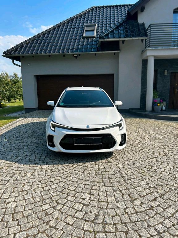 Suzuki Swace 2023