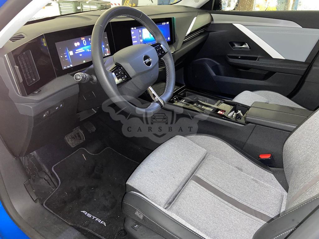 Opel Astra 2022