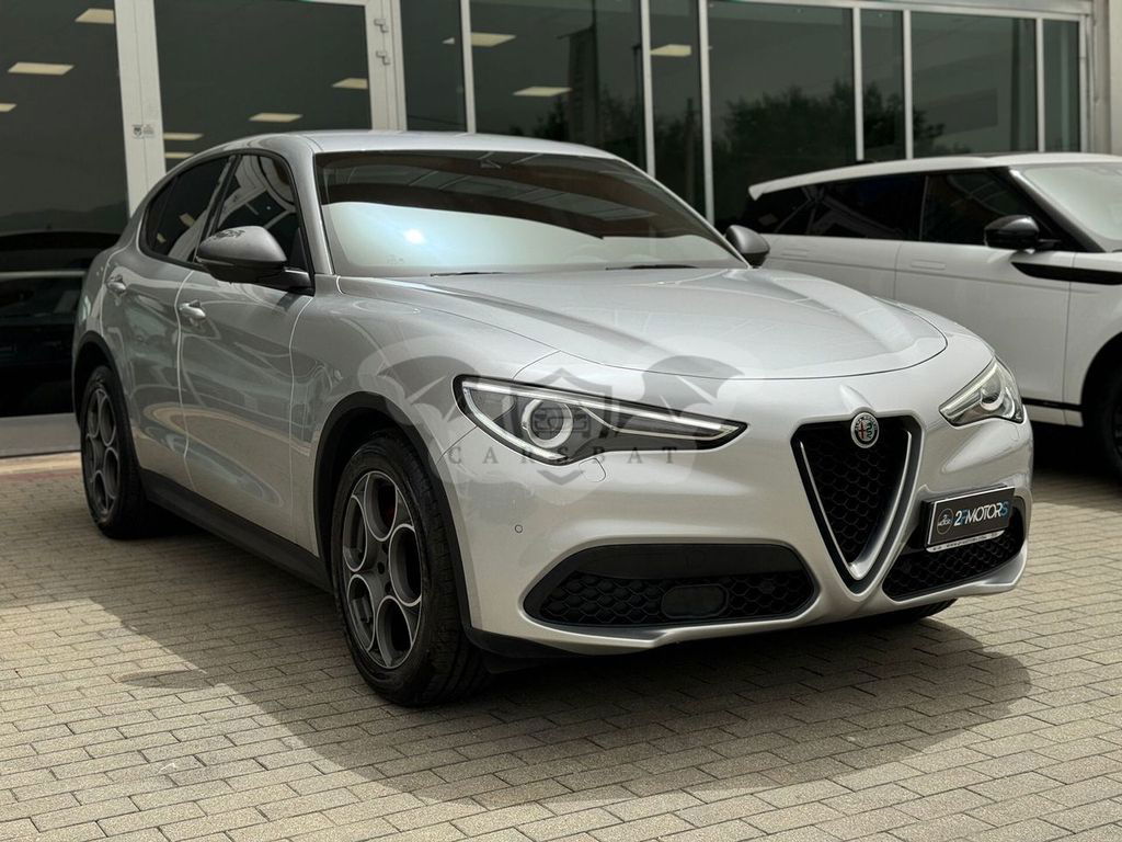 Alfa Romeo Stelvio 2021