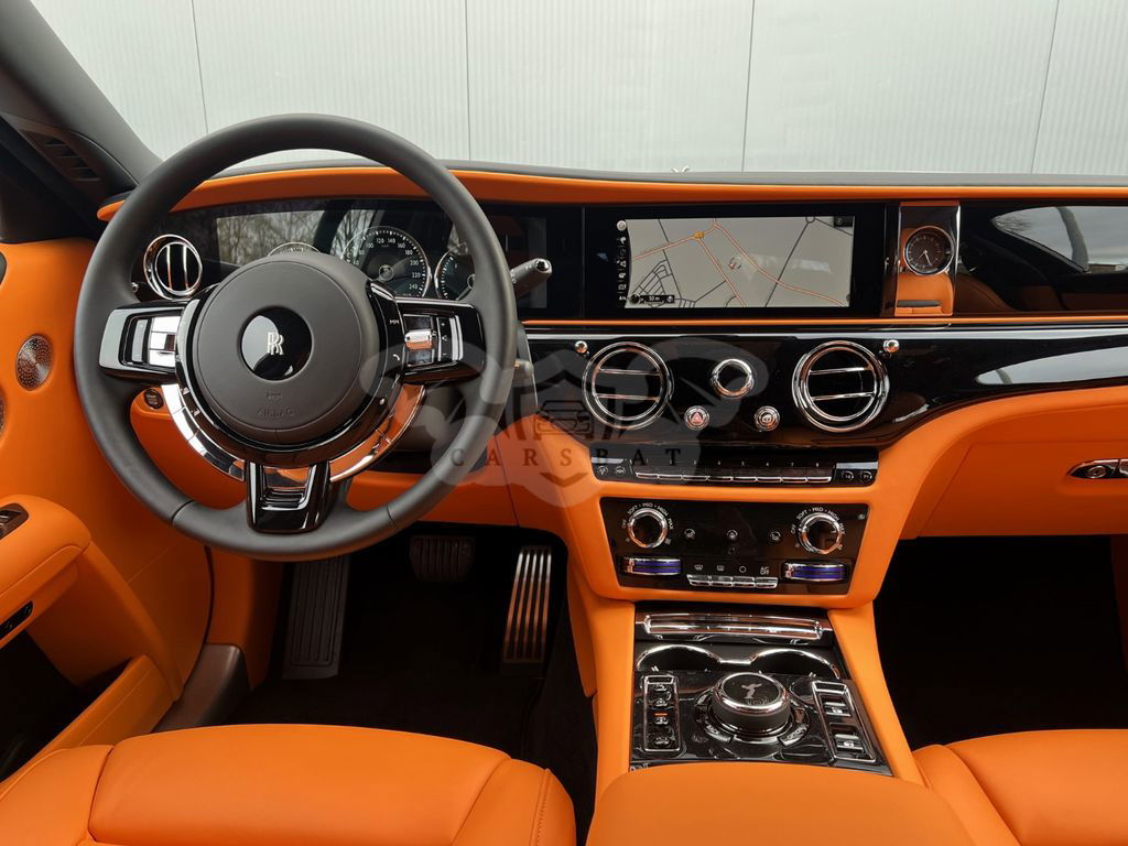 Rolls-Royce Ghost 2024