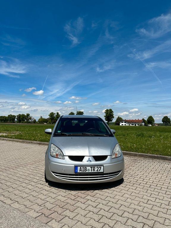 Mitsubishi Colt 2006