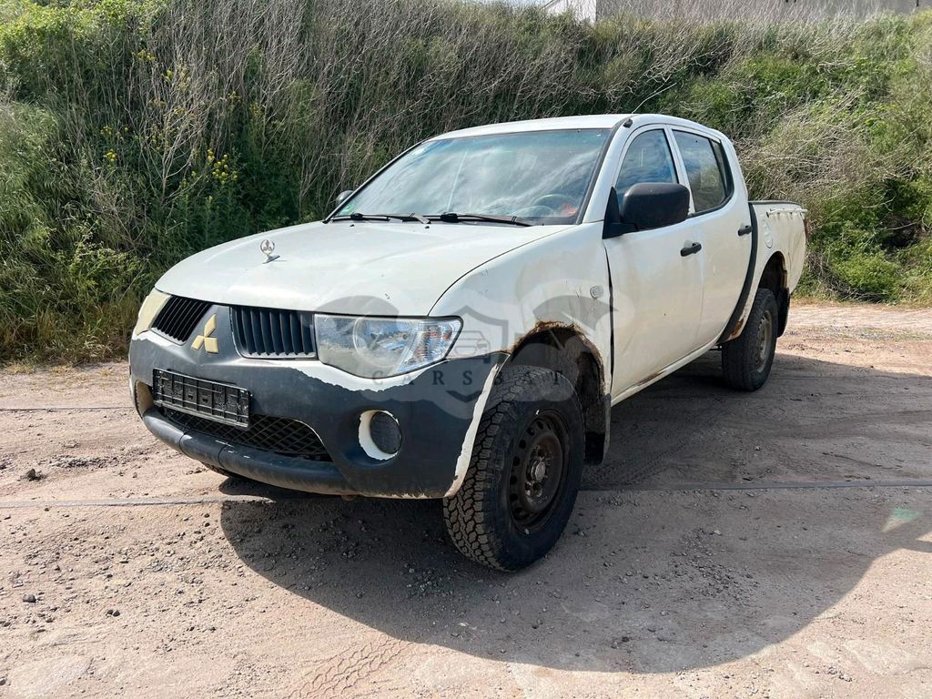 Mitsubishi L200 2010