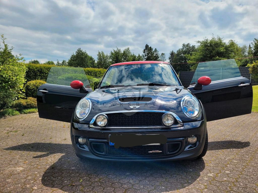 Mini John Cooper Works 2011