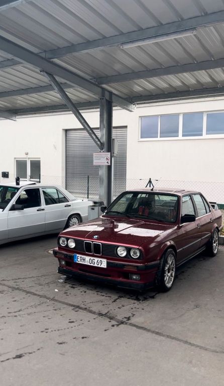 BMW M5 1990