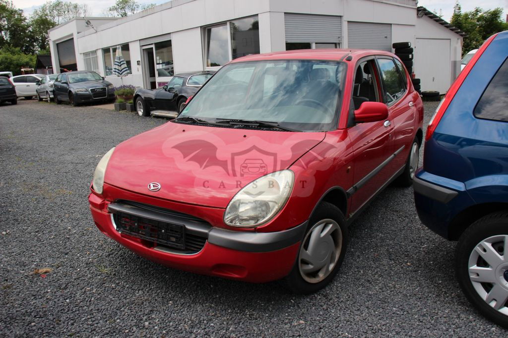 Daihatsu Sirion 2002