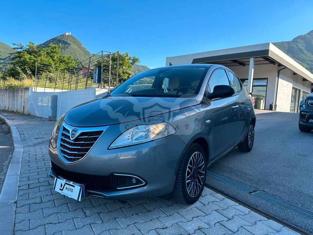 Lancia Ypsilon 2015