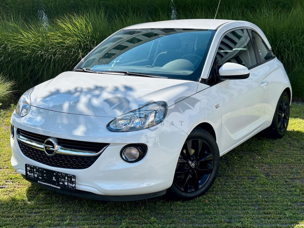 Opel Adam 2016