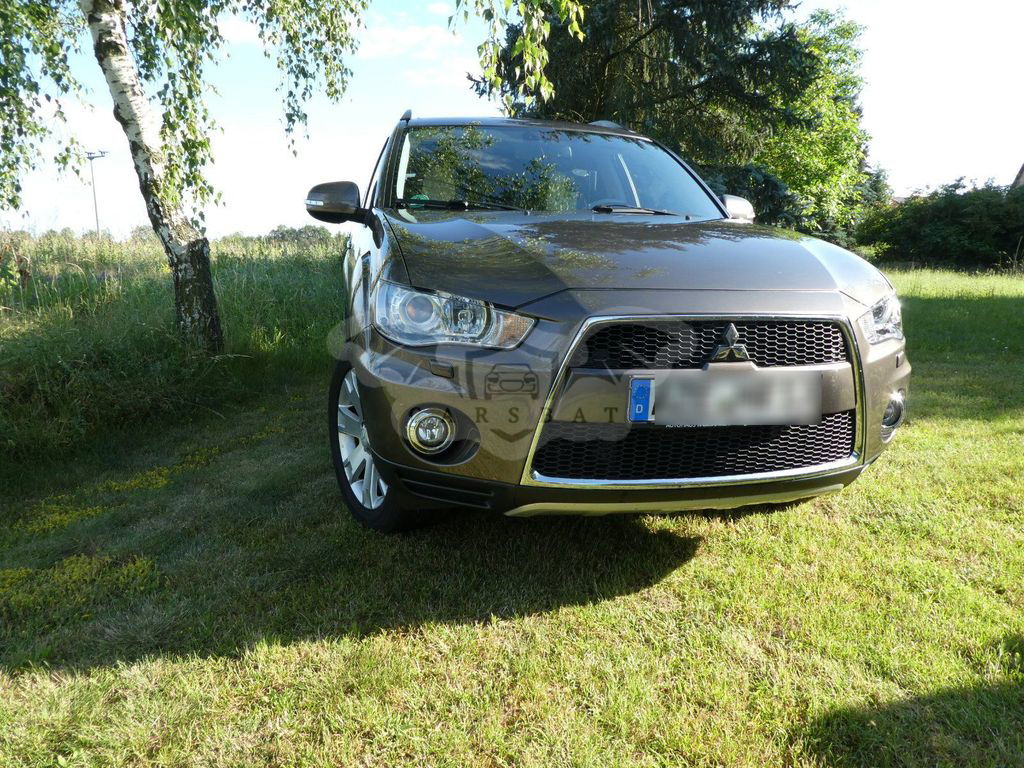 Mitsubishi Outlander 2012