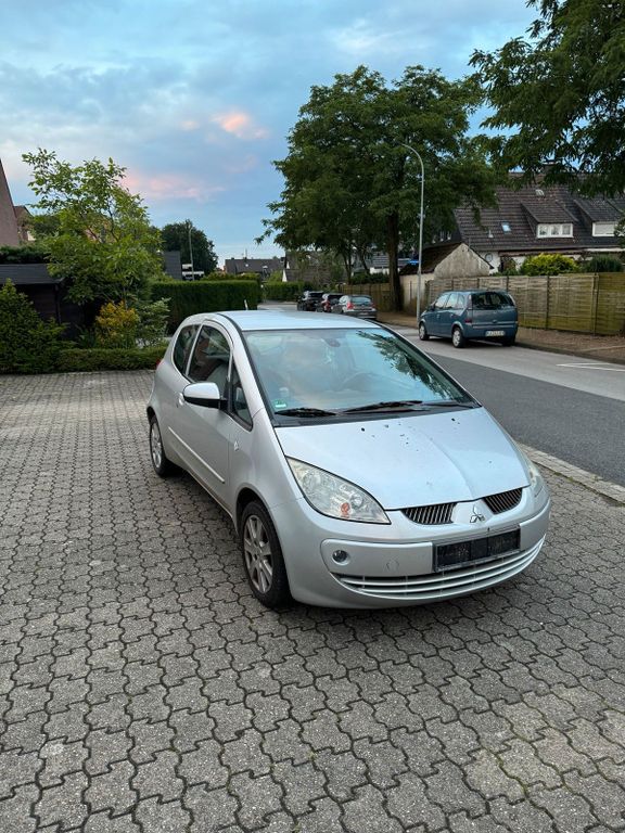Mitsubishi Colt 2006