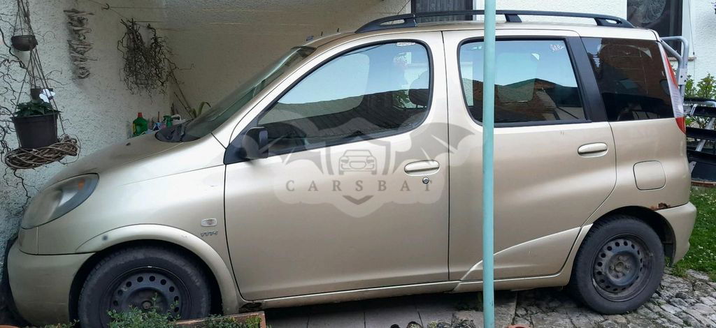 Toyota Verso 2001