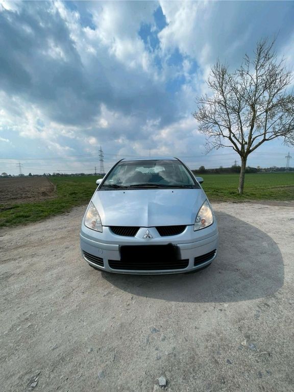 Mitsubishi Colt 2006