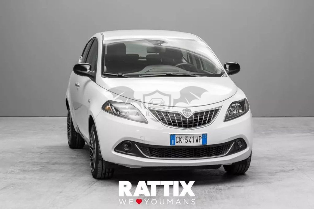 Lancia Ypsilon 2022