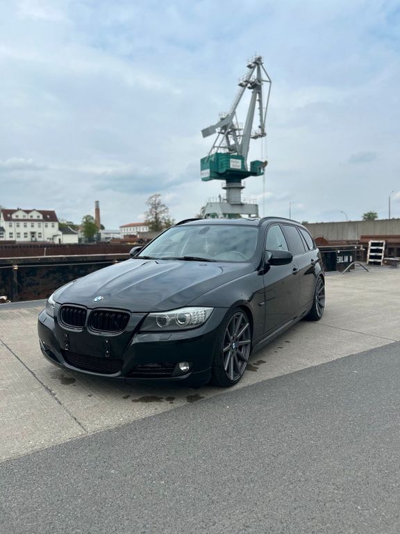 BMW iX 2011