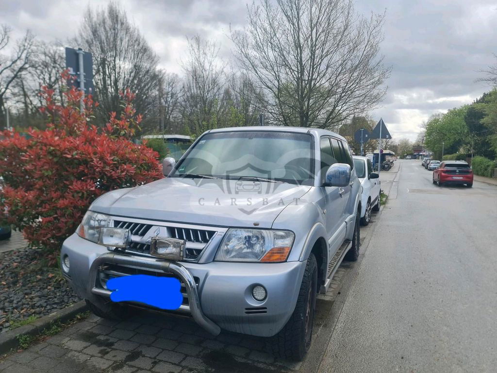 Mitsubishi Pajero 2023