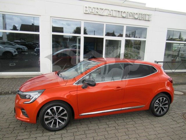 Renault Clio 2023