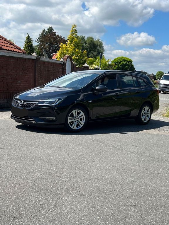 Opel Astra 2020