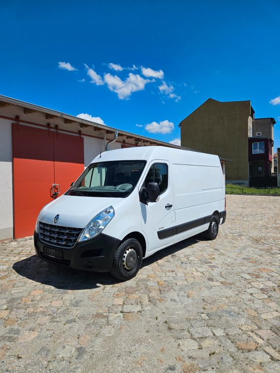 Renault Master 2012