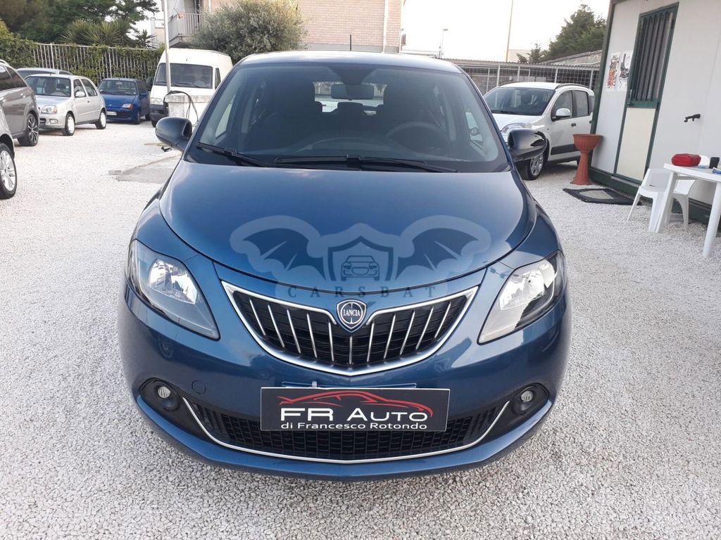 Lancia Ypsilon 2023