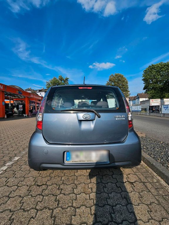 Daihatsu Sirion 2009