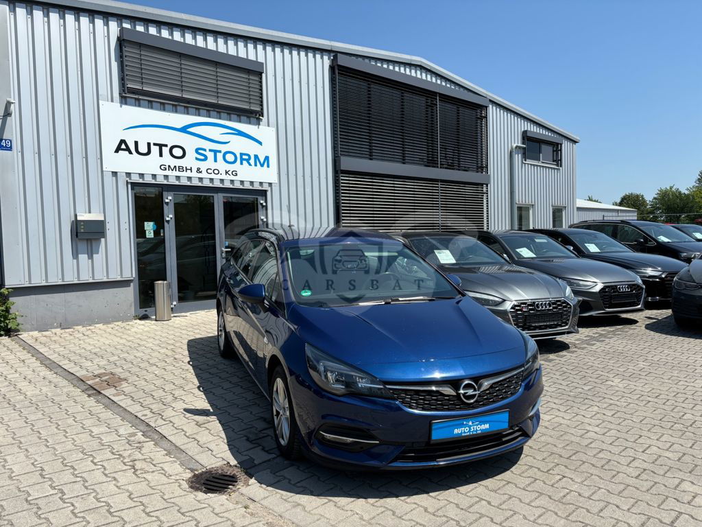 Opel Astra 2021