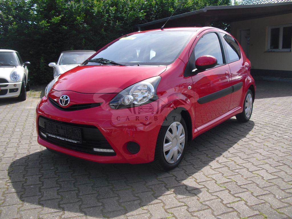 Toyota Aygo X 2012