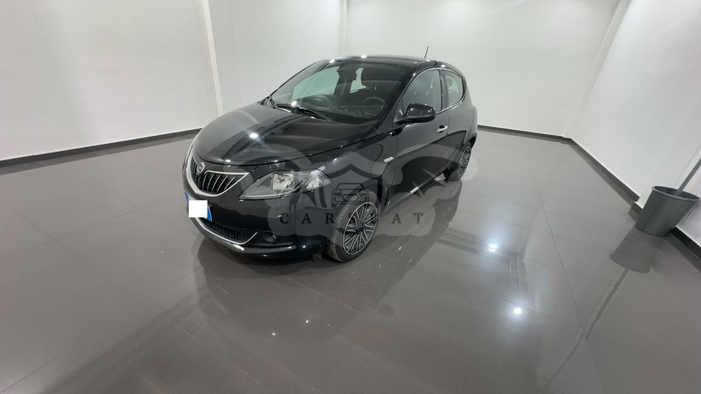 Lancia Ypsilon 2022