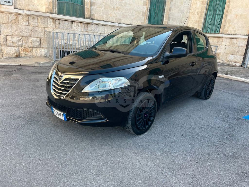 Lancia Ypsilon 2014