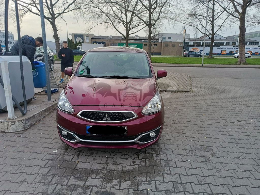 Mitsubishi Space Star 2016