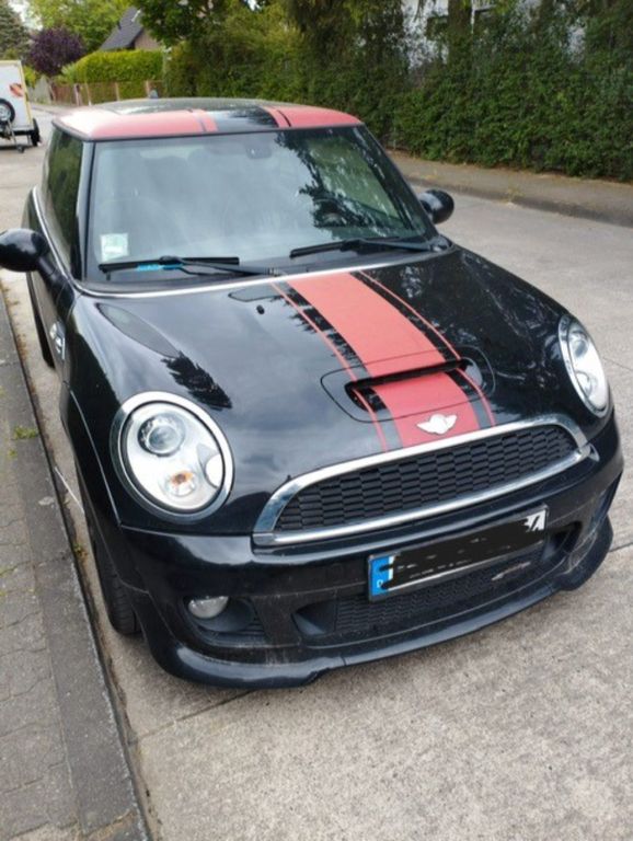 Mini John Cooper Works 2011