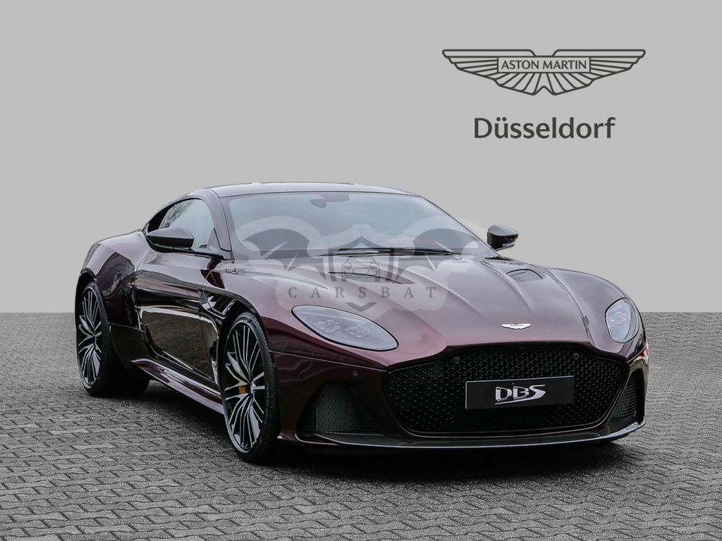 Aston Martin DBS 2023