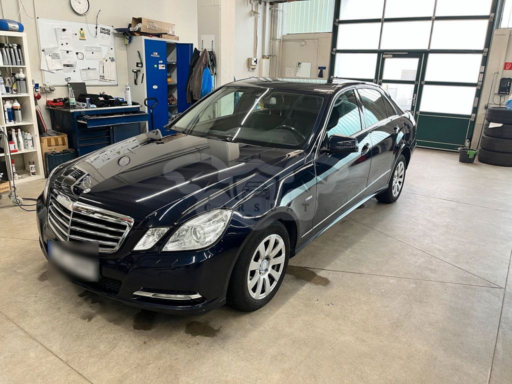Mercedes-Benz 350 2010