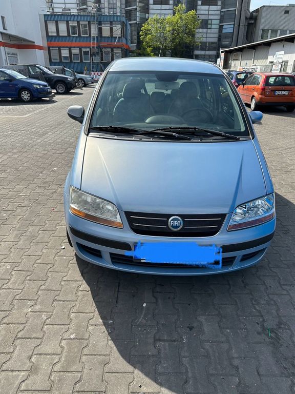 Fiat Idea 2004