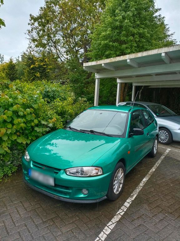 Mitsubishi Colt 1999
