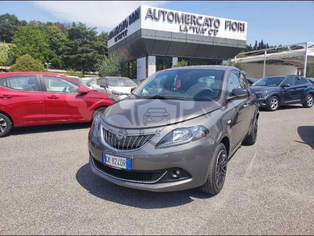 Lancia Ypsilon 2022