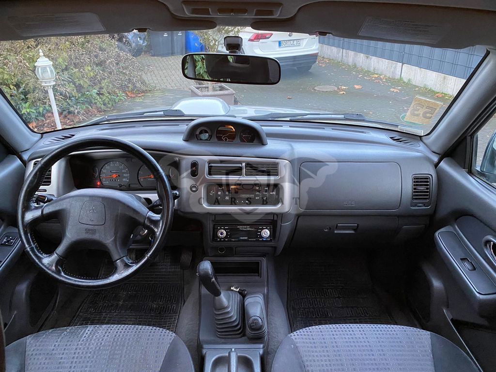 Mitsubishi L200 2004