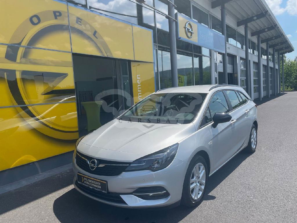 Opel Astra 2021