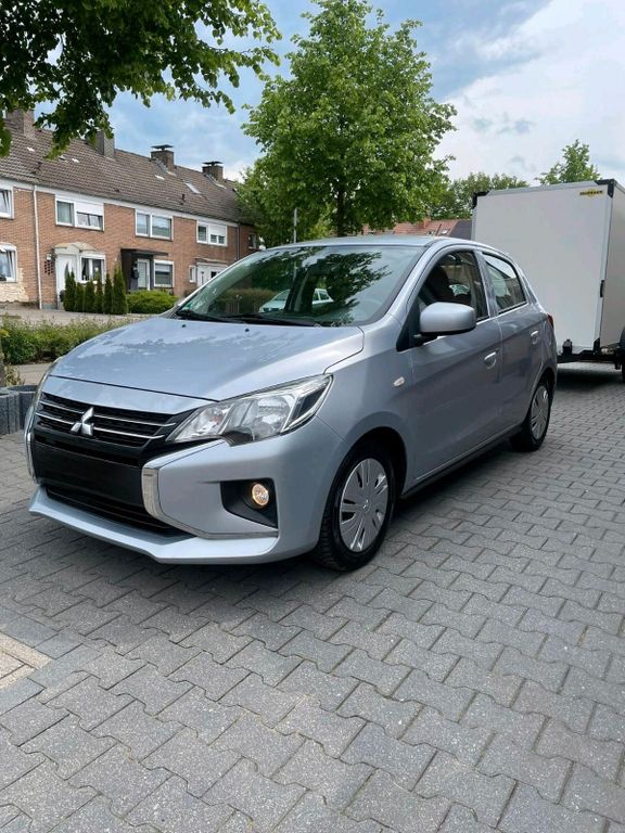 Mitsubishi Space Star 2020