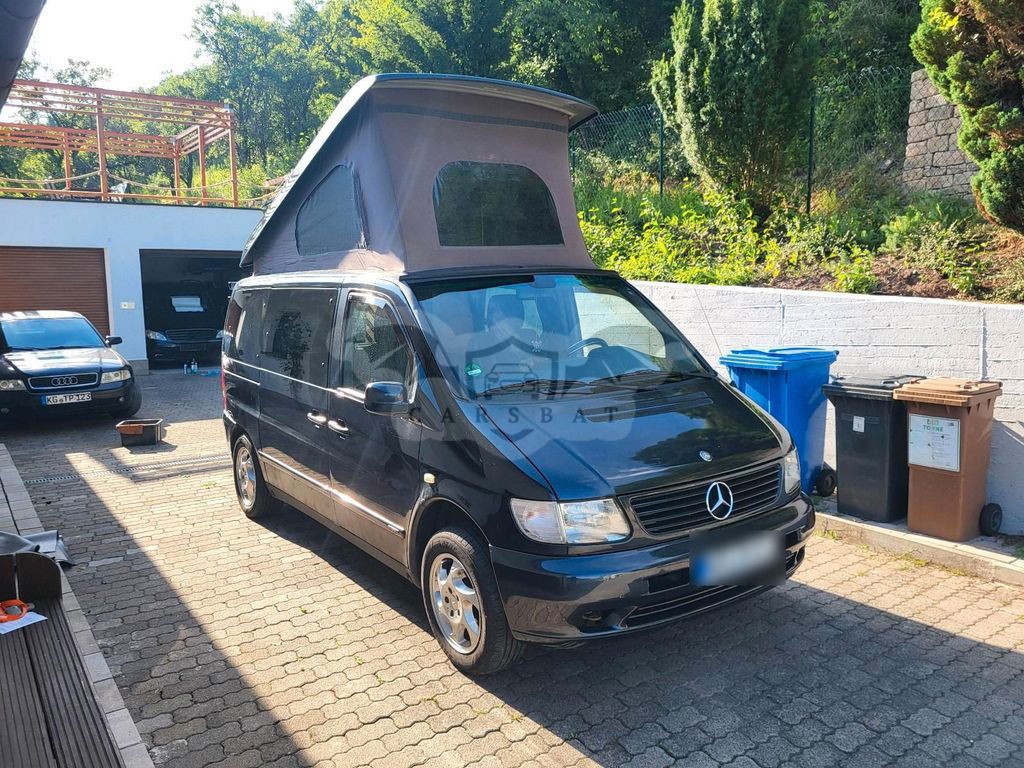 Mercedes-Benz V 220 2003