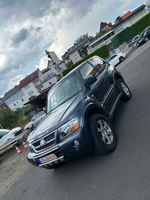 Mitsubishi Pajero 2006