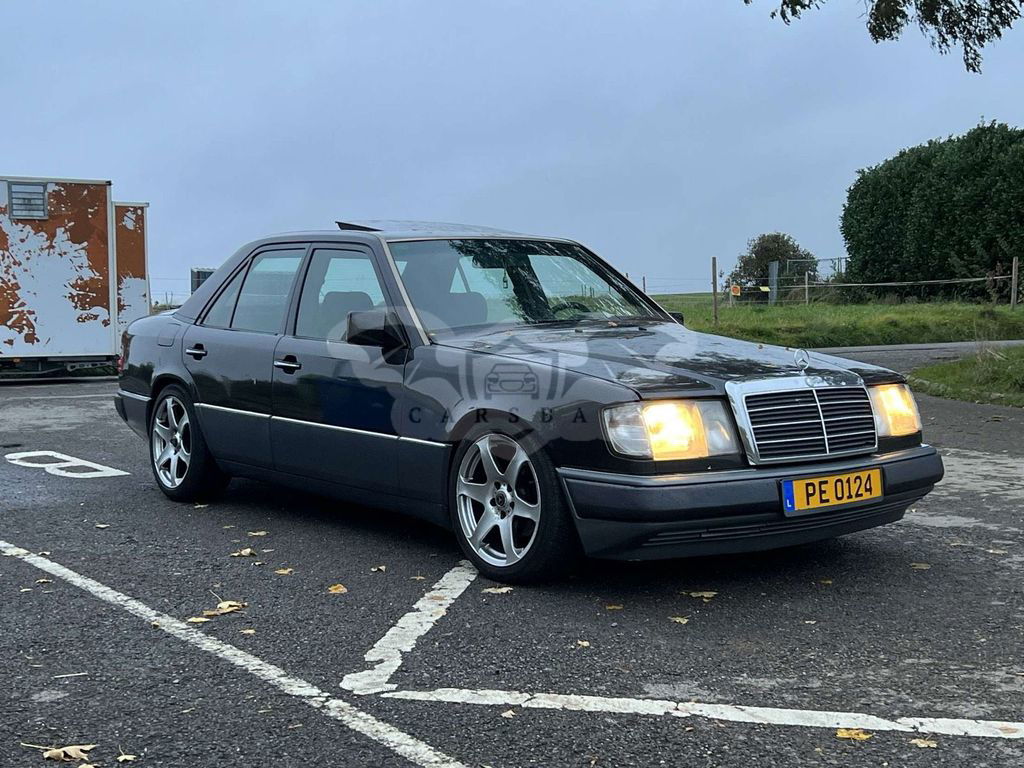 Mercedes-Benz 250 1992
