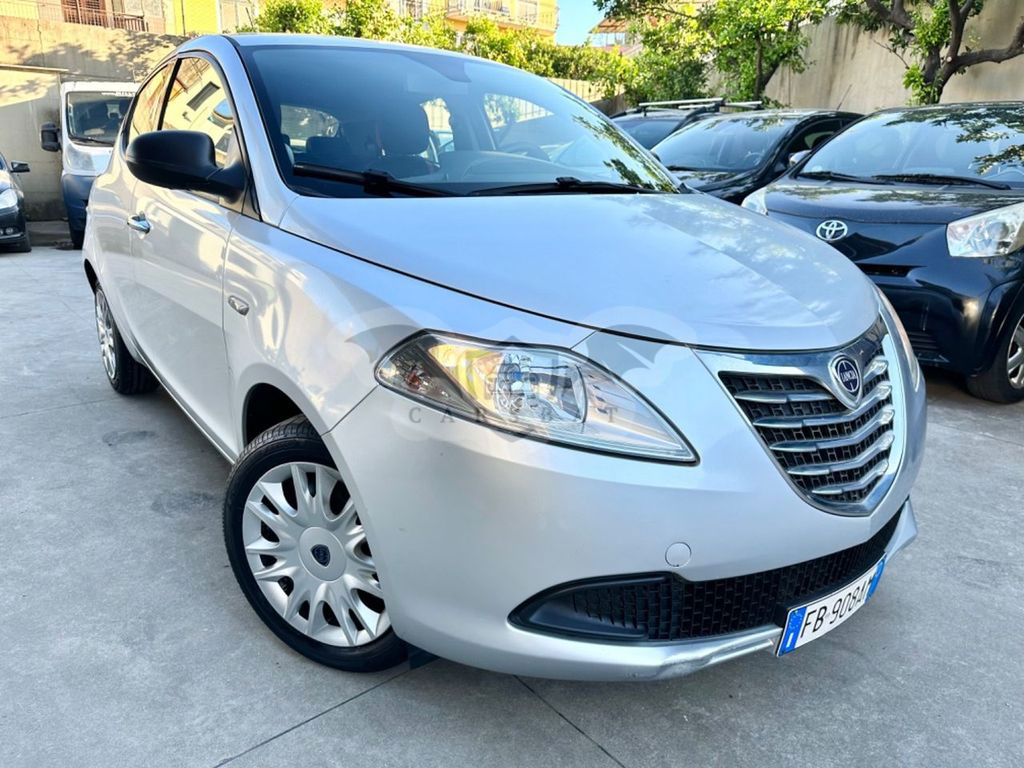 Lancia Ypsilon 2015