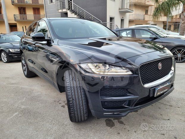 Jaguar F-Pace 2017
